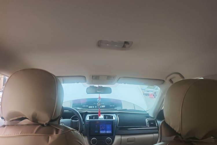 Used Dongfeng Aeolus A60 2016 1.6L Automatic Luxury Model Headliner