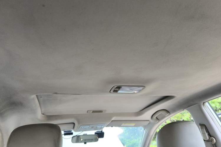 Used Dongfeng Aeolus A60 2016 1.5L Automatic Luxury Version Headliner