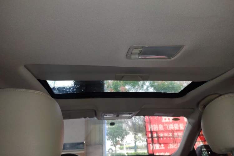 Used Dongfeng Aeolus A60 2016 1.5L Manual Luxury Version Headliner