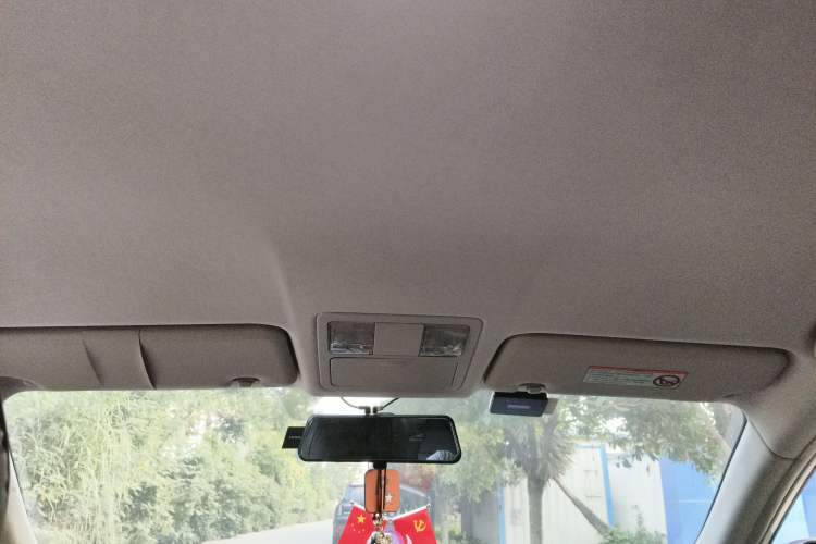 Used Dongfeng Aeolus A60 2016 1.5L Manual Luxury Model Headliner