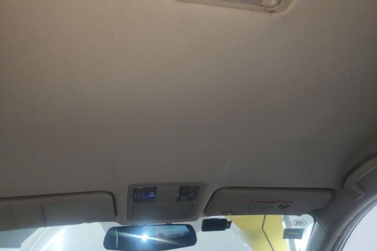 Used Dongfeng Aeolus A60 2016 1.6L Automatic Luxury Model Headliner