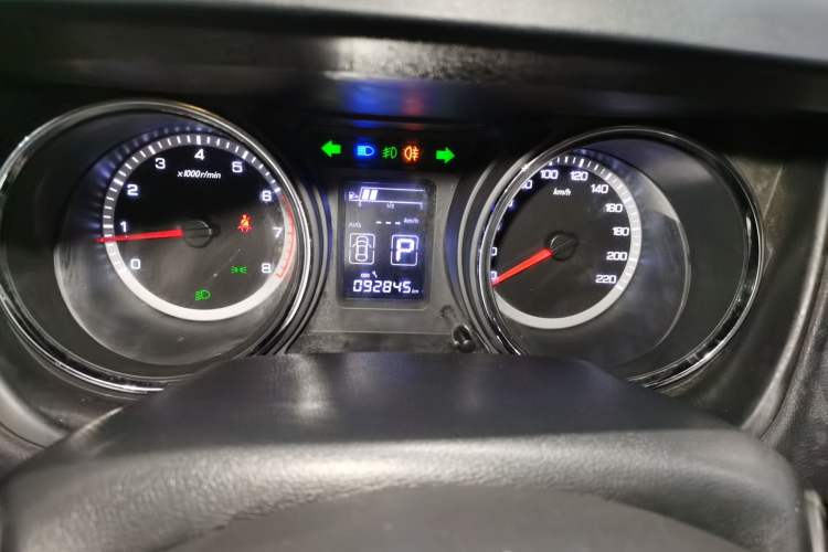 Used Dongfeng Aeolus A60 2016 1.6L DCT Luxury Version Instrument Cluster