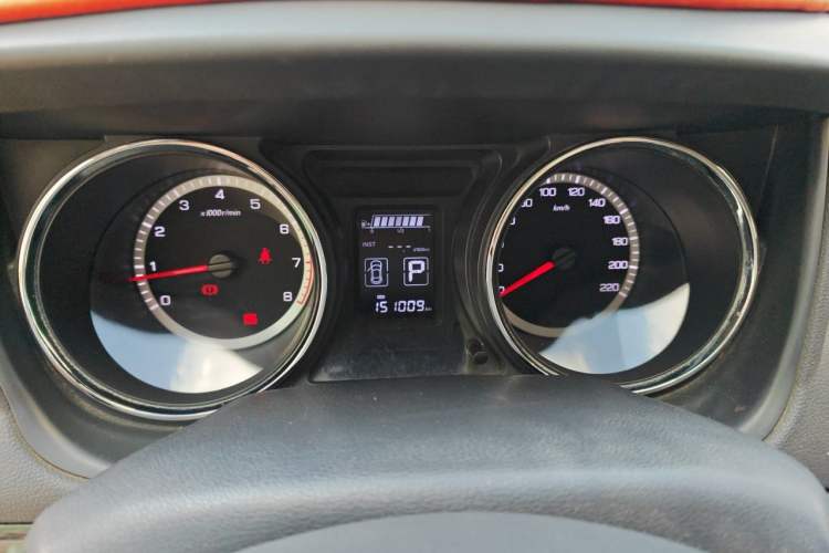 Used Dongfeng Aeolus A60 2016 1.6L Automatic Luxury Model Instrument Cluster