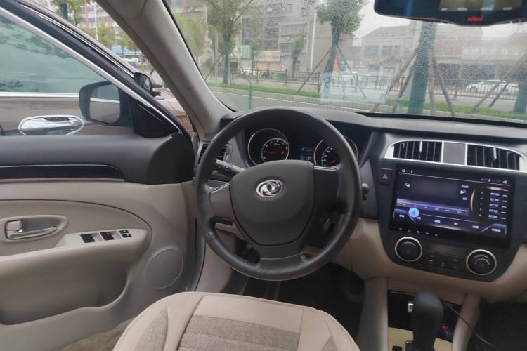 Used Dongfeng Aeolus A60 2016 1.6L Automatic Luxury Model Interior 2