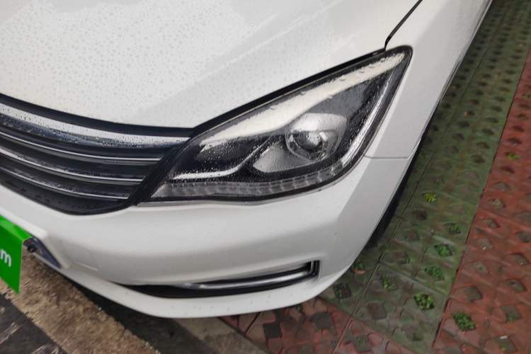 Used Dongfeng Aeolus A60 2016 1.5L Manual Luxury Version Left Front Headlight