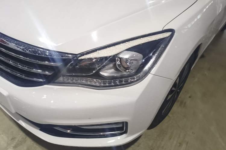 Used Dongfeng Aeolus A60 2016 1.5L Manual Luxury Version Left Front Headlight