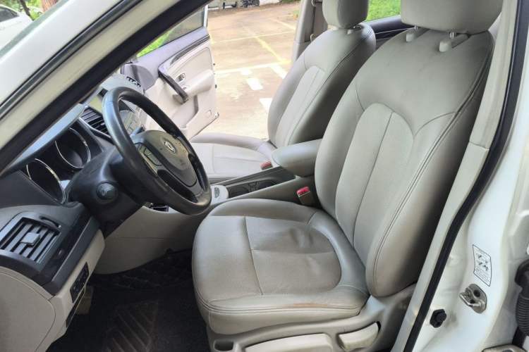 Used Dongfeng Aeolus A60 2016 1.5L Automatic Luxury Version Left Front Seat