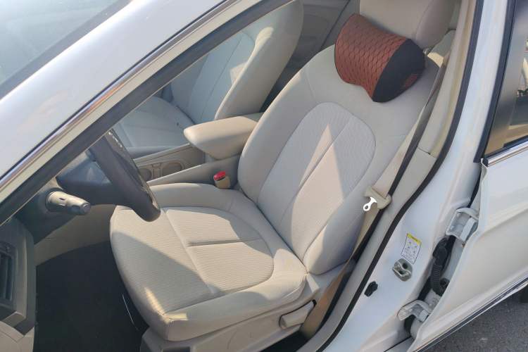 Used Dongfeng Aeolus A60 2016 1.5L Automatic Luxury Version Left Front Seat