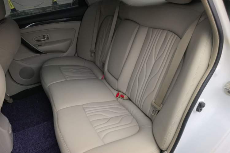 Used Dongfeng Aeolus A60 2016 1.6L Automatic Luxury Model Left Rear Seat