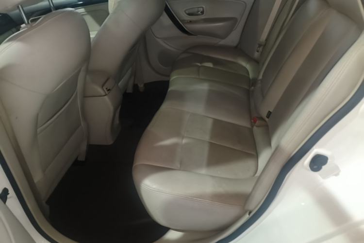 Used Dongfeng Aeolus A60 2016 1.5L Manual Luxury Version Left Rear Seat