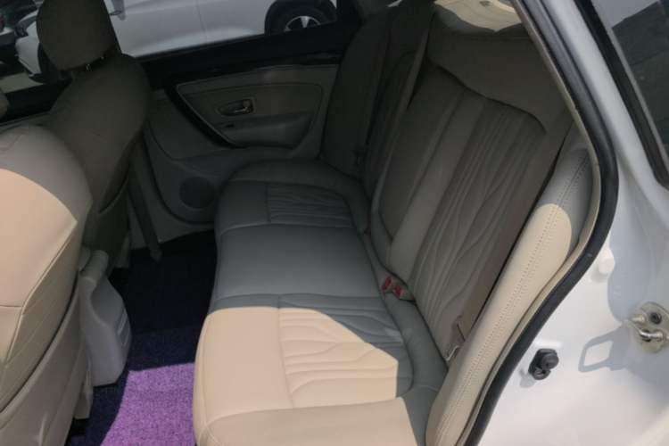Used Dongfeng Aeolus A60 2016 1.6L Automatic Luxury Model Left Rear Seat