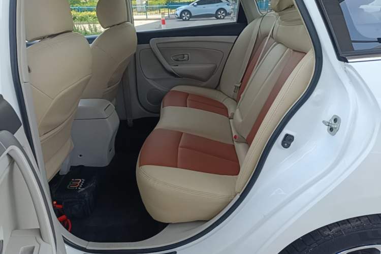 Used Dongfeng Aeolus A60 2016 1.5L Manual Luxury Model Left Rear Seat