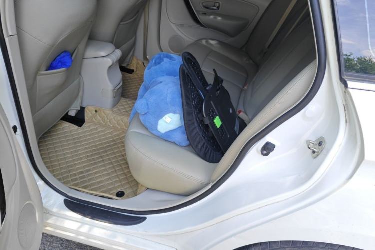 Used Dongfeng Aeolus A60 2016 1.6L Automatic Luxury Model Left Rear Seat