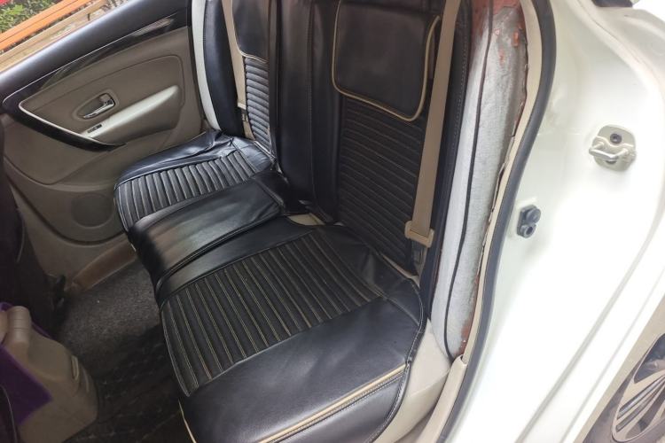 Used Dongfeng Aeolus A60 2016 1.6L Automatic Luxury Model Left Rear Seat