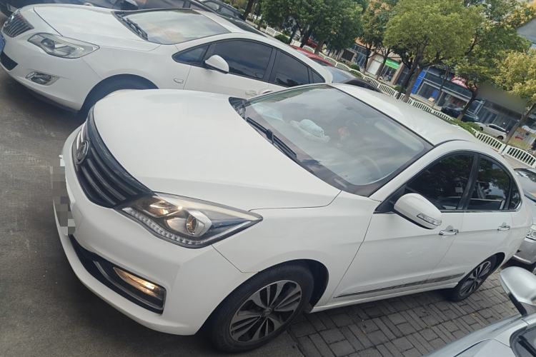 Used Dongfeng Aeolus A60 2016 1.5L Automatic Luxury Version Left Side