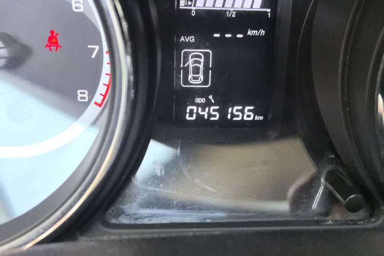 Used Dongfeng Aeolus A60 2016 1.5L Manual Luxury Model Odometer Close Up