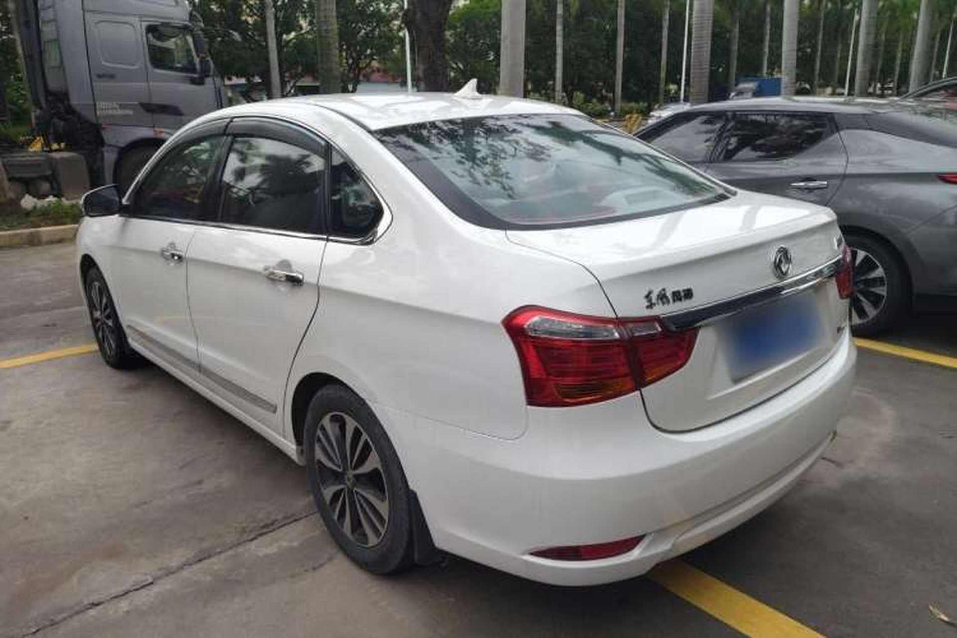 Used Dongfeng Aeolus A60 2016 1.4T Manual Luxury Model Rear Left 45 Deg