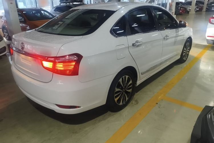 Used Dongfeng Aeolus A60 2016 1.5L Manual Luxury Version Rear Right 45 Deg