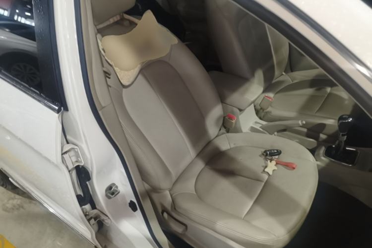 Used Dongfeng Aeolus A60 2016 1.5L Manual Luxury Version Right Front Seat