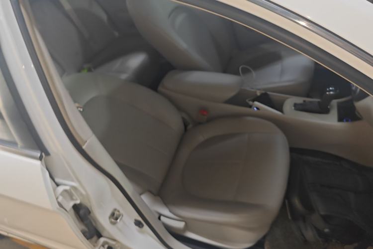 Used Dongfeng Aeolus A60 2016 1.6L Automatic Luxury Model Right Front Seat