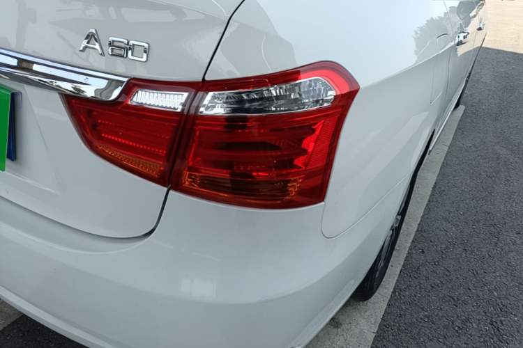 Used Dongfeng Aeolus A60 2016 1.5L Manual Luxury Model Right Rear Taillight