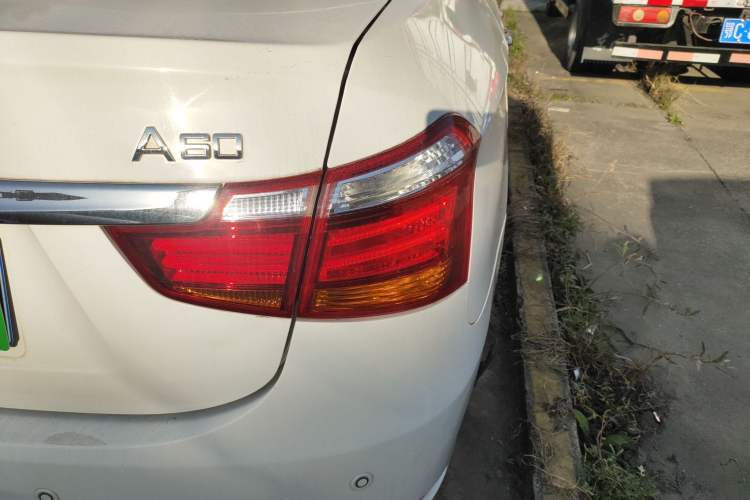 Used Dongfeng Aeolus A60 2016 1.6L DCT Luxury Edition Right Rear Taillight