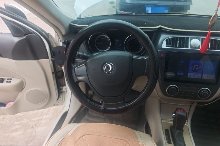 Used Dongfeng Aeolus A60 2016 1.6L Automatic Luxury Model Steering Wheel