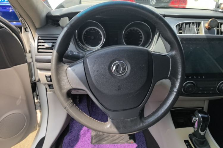Used Dongfeng Aeolus A60 2016 1.6L Automatic Luxury Model Steering Wheel