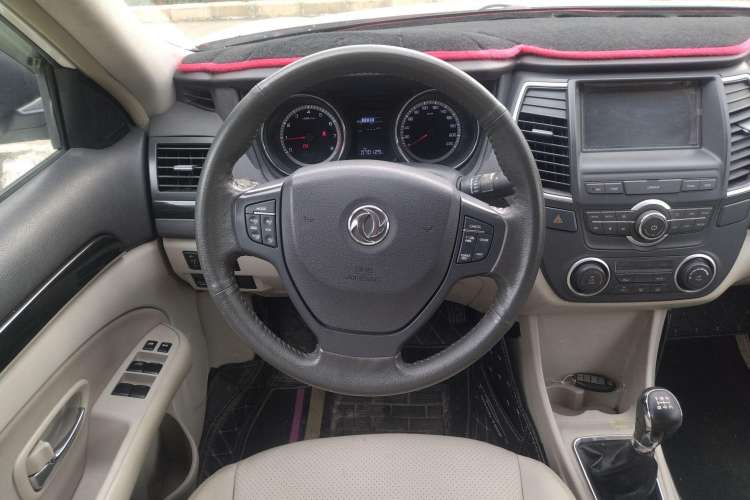 Used Dongfeng Aeolus A60 2016 1.4T Manual Luxury Model Steering Wheel