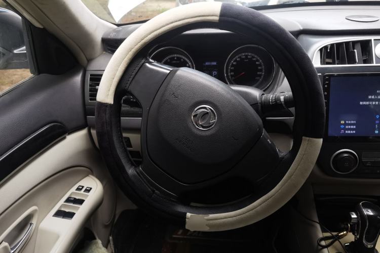 Used Dongfeng Aeolus A60 2016 1.6L Automatic Luxury Model Steering Wheel