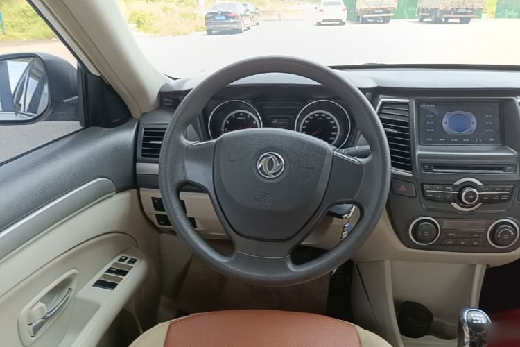 Used Dongfeng Aeolus A60 2016 1.5L Manual Luxury Model Steering Wheel
