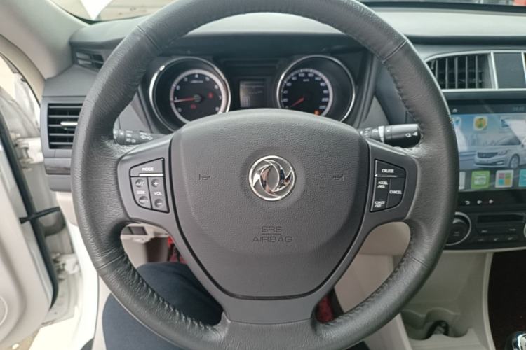 Used Dongfeng Aeolus A60 2016 1.5L Manual Luxury Version Steering Wheel