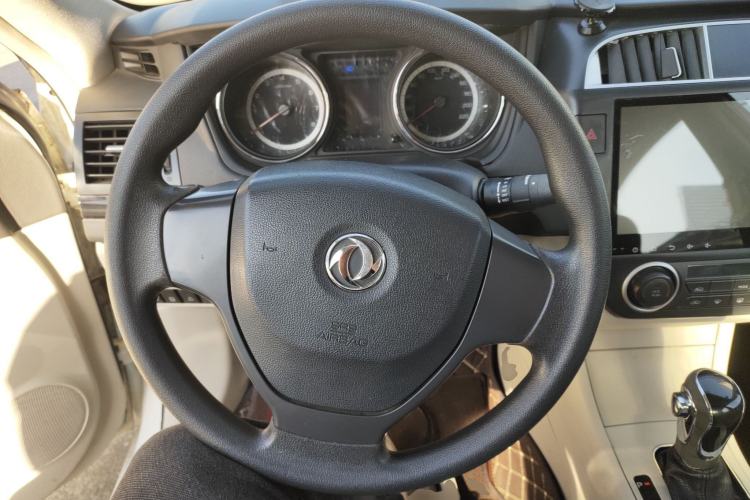 Used Dongfeng Aeolus A60 2016 1.6L DCT Luxury Edition Steering Wheel