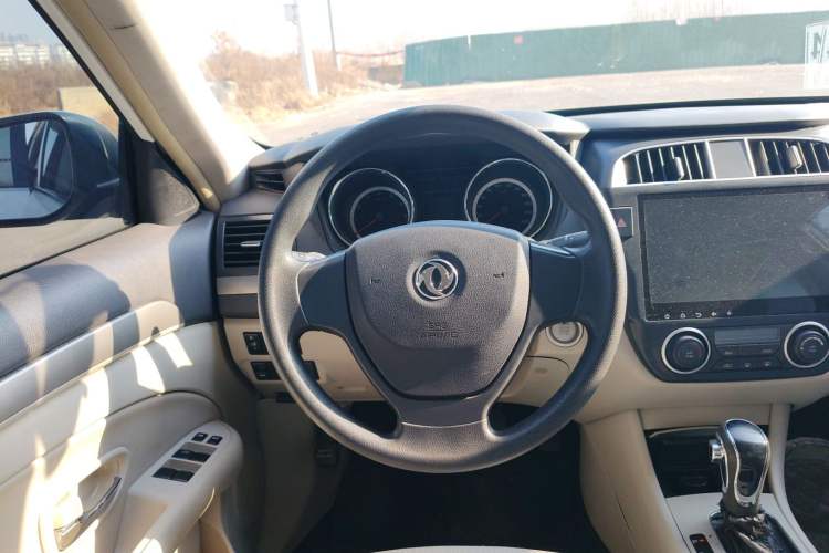 Used Dongfeng Aeolus A60 2016 1.5L Automatic Luxury Version Steering Wheel