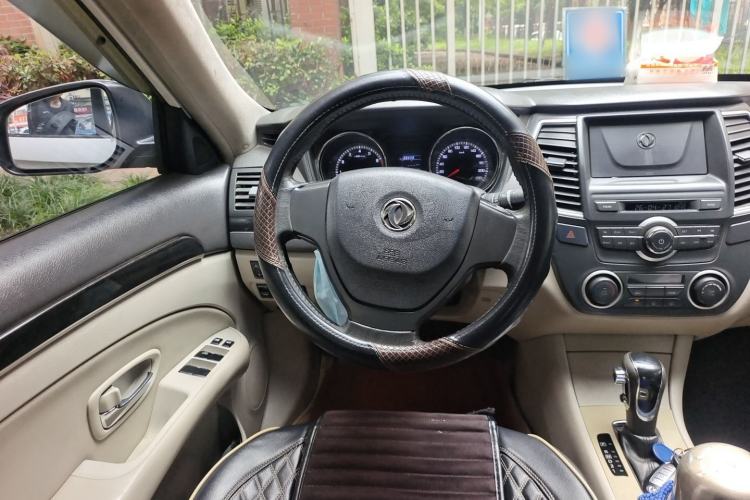 Used Dongfeng Aeolus A60 2016 1.6L Automatic Luxury Model Steering Wheel