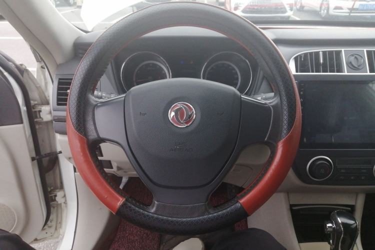 Used Dongfeng Aeolus A60 2016 1.6L Automatic Luxury Model Steering Wheel