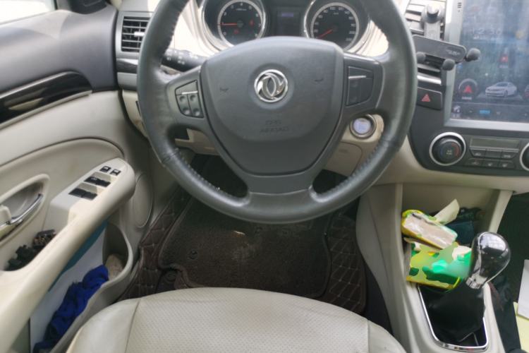 Used Dongfeng Aeolus A60 2016 1.5L Manual Luxury Version Steering Wheel