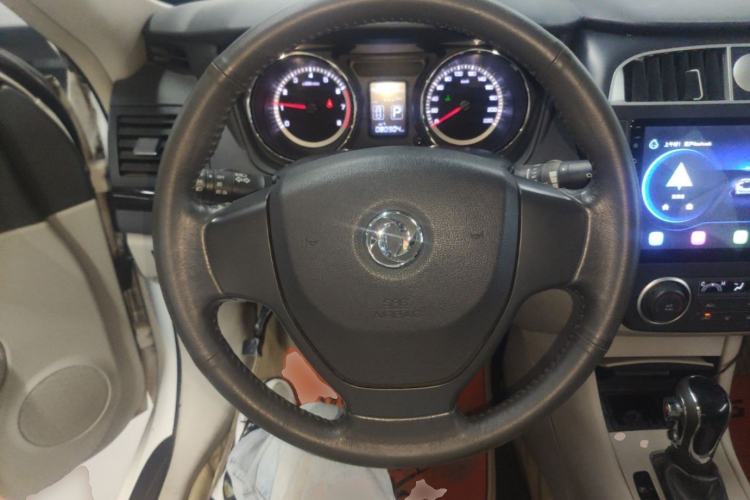 Used Dongfeng Aeolus A60 2016 1.6L Automatic Luxury Model Steering Wheel