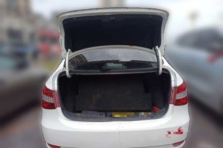 Used Dongfeng Aeolus A60 2016 1.5L Manual Luxury Model Trunk