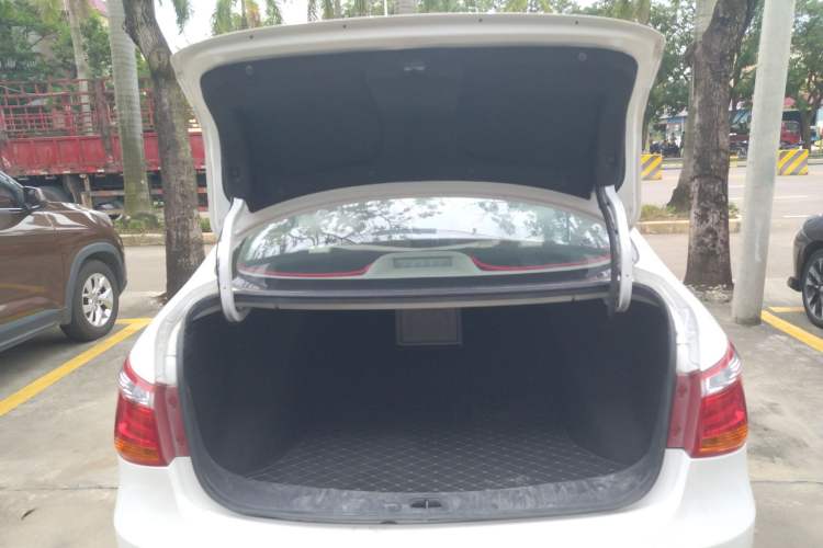Used Dongfeng Aeolus A60 2016 1.4T Manual Luxury Model Trunk