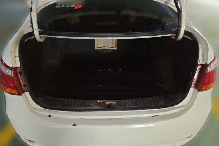 Used Dongfeng Aeolus A60 2016 1.5L Manual Luxury Model Trunk