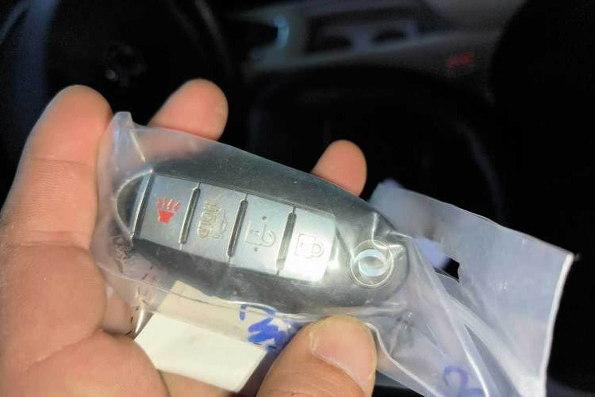 Used Dongfeng Aeolus A60 2016 1.6L Automatic Luxury Model Vehicle Key