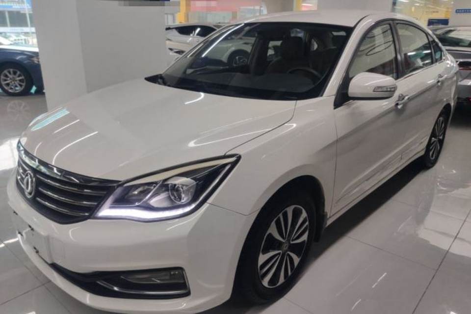 Dongfeng Aeolus A60 2016