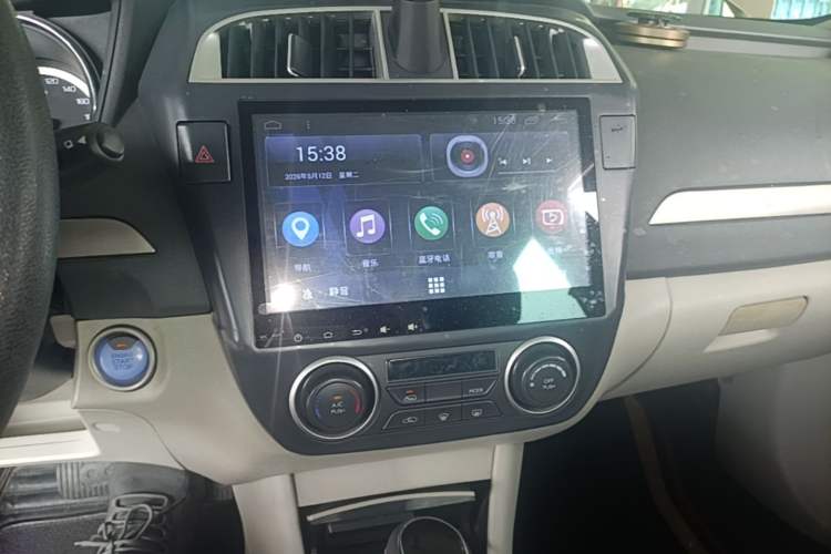 Used Dongfeng Aeolus A60 2016 1.5L Automatic Luxury Version Audio And AC Panel