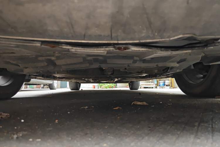Used Dongfeng Aeolus A60 2016 1.6L Automatic Luxury Model Chassis Front