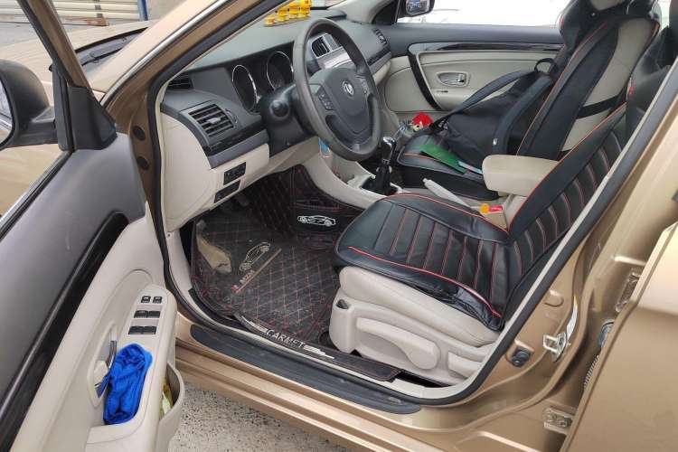 Used Dongfeng Aeolus A60 2016 1.5L Manual Luxury Version Driver Seat