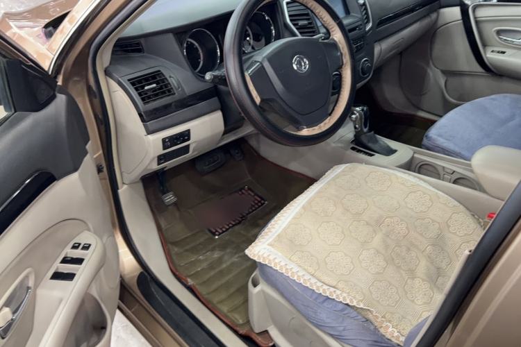 Used Dongfeng Aeolus A60 2016 1.6L Automatic Luxury Model Driver Seat