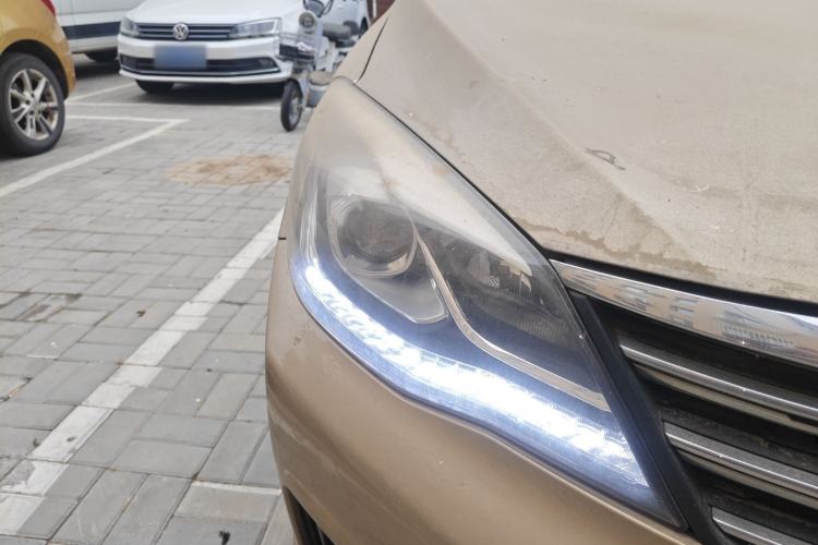 Used Dongfeng Aeolus A60 2016 1.6L Automatic Luxury Model Exterior 6