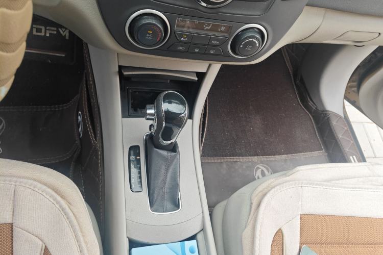 Used Dongfeng Aeolus A60 2016 1.6L Automatic Luxury Model Gear Lever