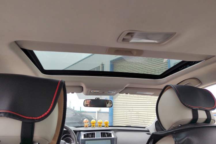 Used Dongfeng Aeolus A60 2016 1.5L Manual Luxury Version Headliner